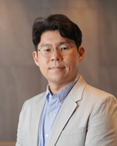 박지우 교수